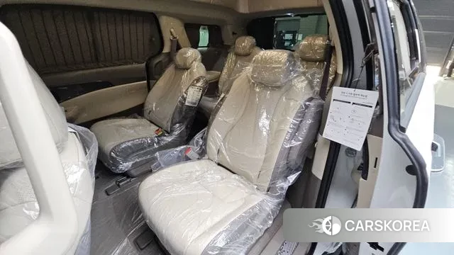 Kia The New Carnival 4th Generation 2025 Белый из Кореи, фото 3