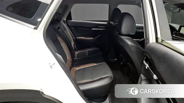 Kia Seltos 2021 Белый из Кореи, фото 3