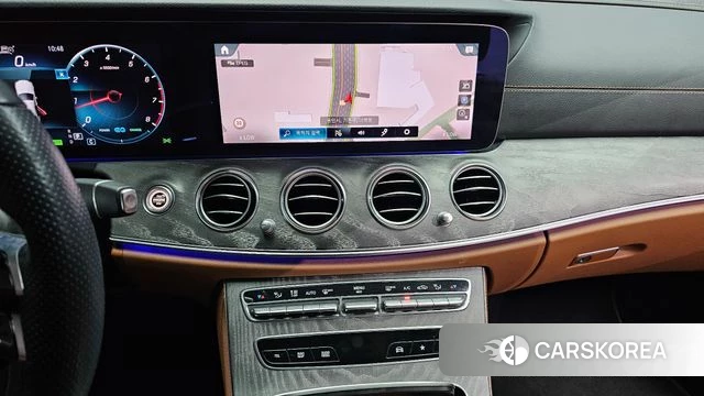 Mercedes-Benz E-Class W213 2021 Белый из Кореи, фото 3