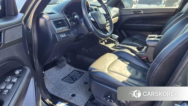 Ssangyong The New Rexton Sports Cannes 2021 Темно-зеленый из Кореи, фото 3