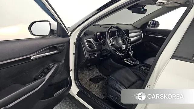 Kia The New Seltos 2022 Белый из Кореи, фото 3