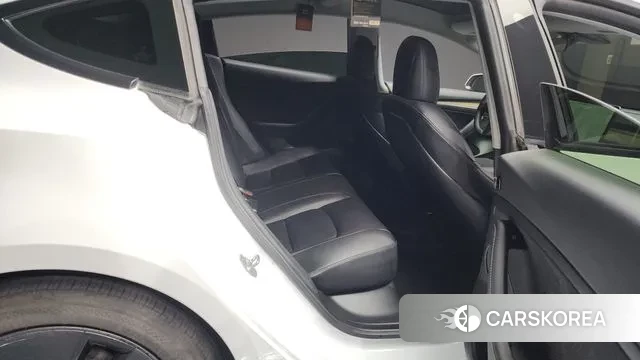 Tesla Model 3 2021 Белый из Кореи, фото 3