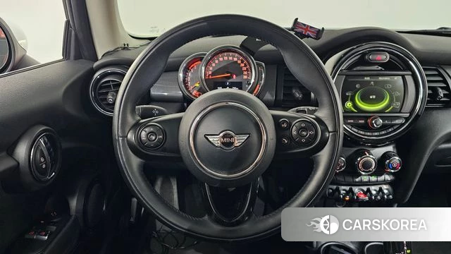 Mini Cooper D 2018 Красный из Кореи, фото 3