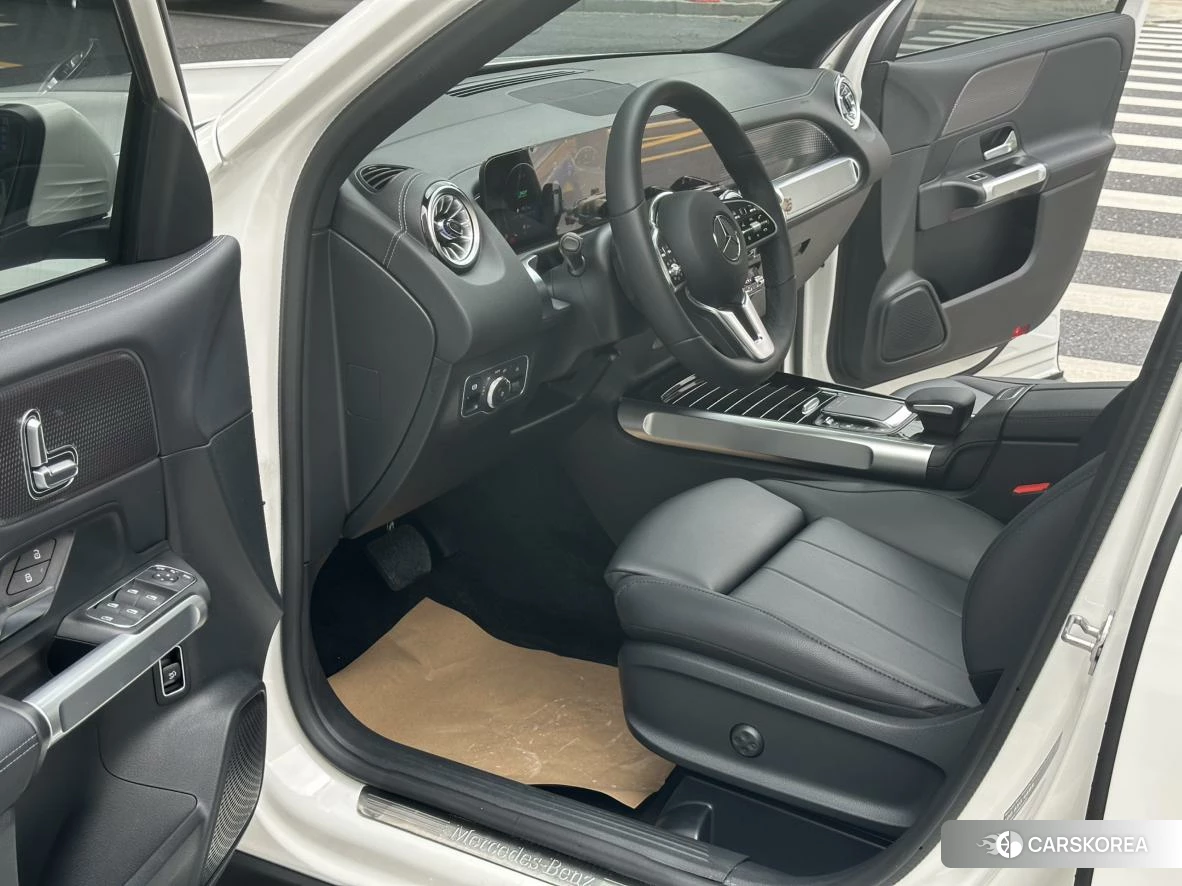 Mercedes-Benz GLB 2022 Белый из Китая, фото 3