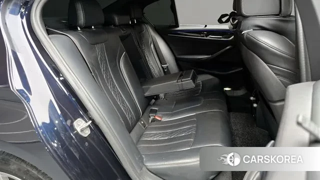 BMW 5 Series (G30) 2019 Черный из Кореи, фото 3