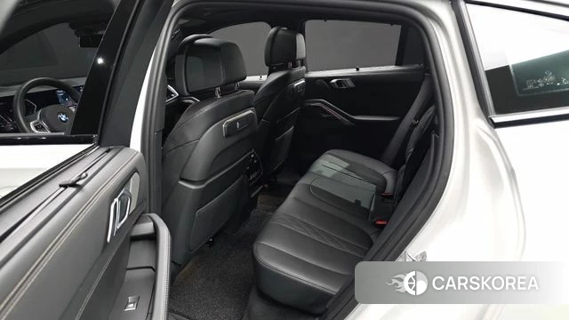 BMW X6 (G06) 2025 Белый из Кореи, фото 3