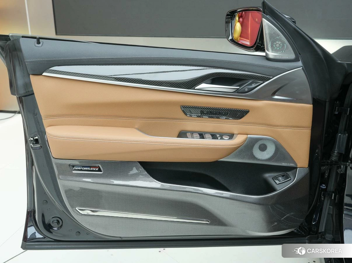 BMW 6 series GT 2022 Черный из Китая, фото 3