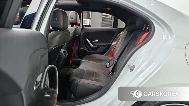 Mercedes-Benz A-Class W177 2021 Белый из Кореи, фото 3