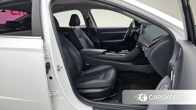 Hyundai Sonata (DN8) 2020 Белый из Кореи, фото 3