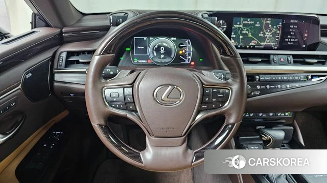 Lexus ES300h 7th generation 2019 Черный из Кореи, фото 3