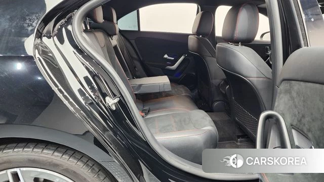 Mercedes-Benz A-Class W177 2023 Черный из Кореи, фото 3