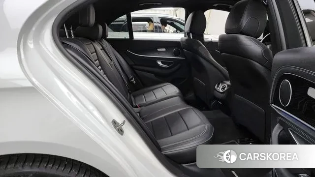 Mercedes-Benz E-Class W213 2020 Белый из Кореи, фото 3