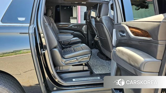 Cadillac Escalade 5th Generation 2022 Черный из Кореи, фото 3