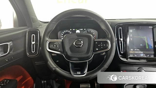 Volvo XC40 2019 Серый из Кореи, фото 3