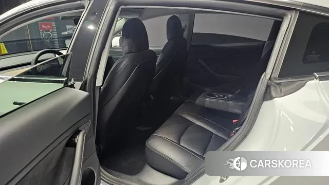 Tesla Model 3 2020 Белый из Кореи, фото 3