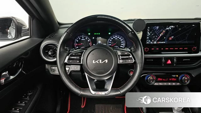 Kia The New K3 2nd generation 2023 Серебристо-серый из Кореи, фото 3