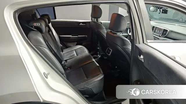 Kia Sportage The Bold 2018 Белый из Кореи, фото 3