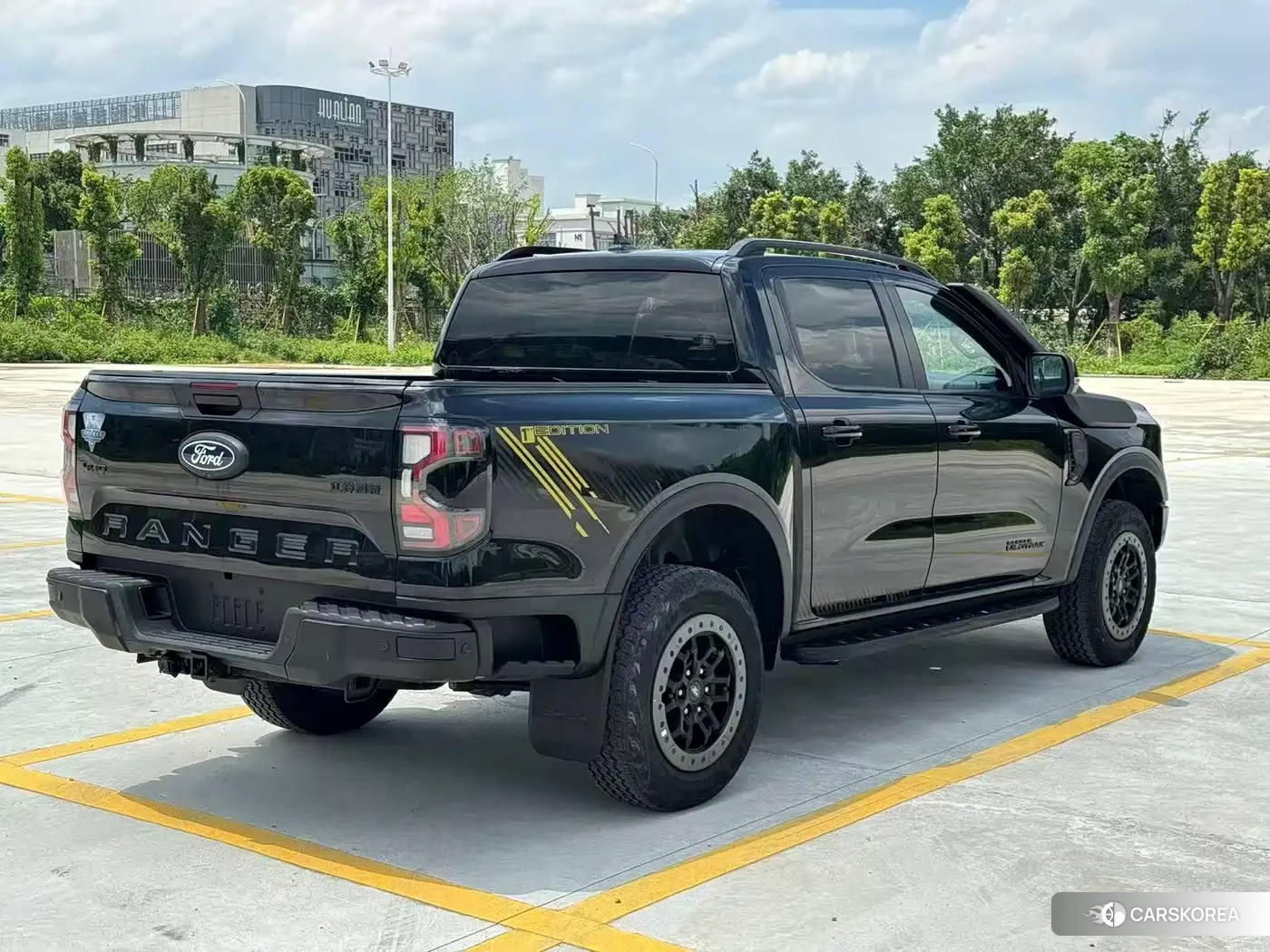 Ford Ranger 2024 Черный из Китая, фото 3