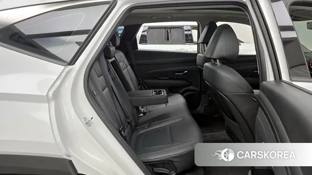 Hyundai The New Tucson (NX4) 2024 Белый из Кореи, фото 3