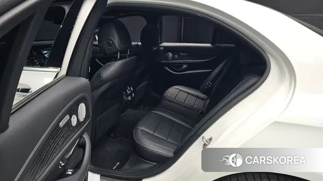 Mercedes-Benz E-Class W213 2020 Белый из Кореи, фото 3