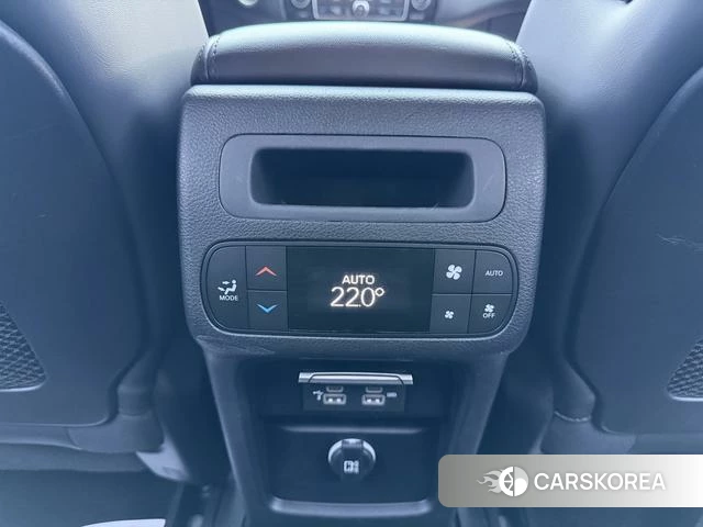 Jeep Grand Commander 2019 Коричневый из Китая, фото 3