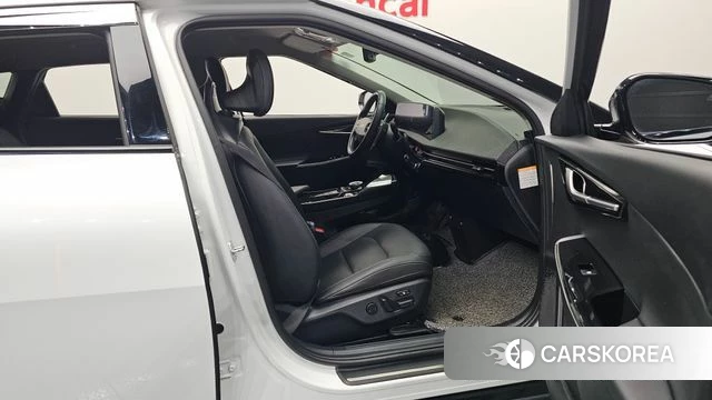 Kia EV6 2023 Белый из Кореи, фото 3