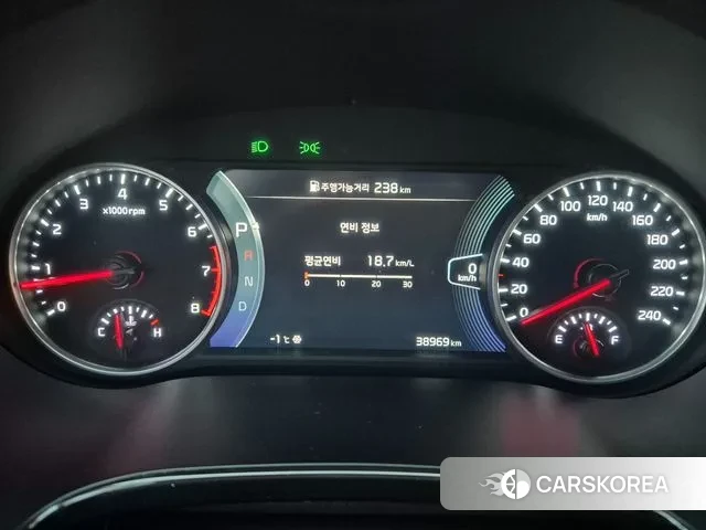 Kia Seltos 2021 Белый из Кореи, фото 3