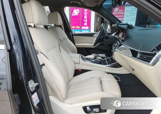 BMW X7 (G07) 2021 Черный из Кореи, фото 3