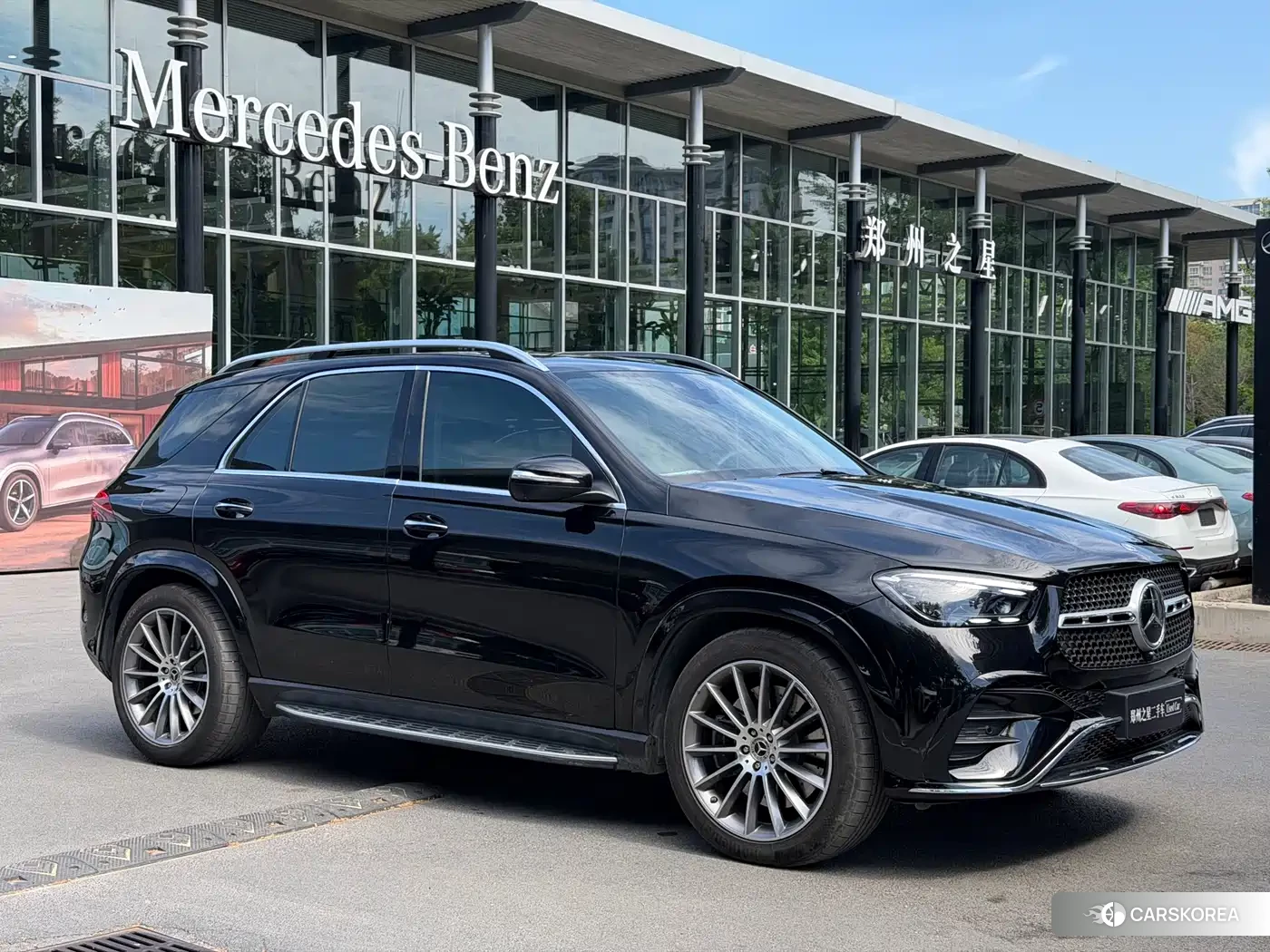 Mercedes-Benz GLE (imported) 2024 Черный из Китая, фото 3