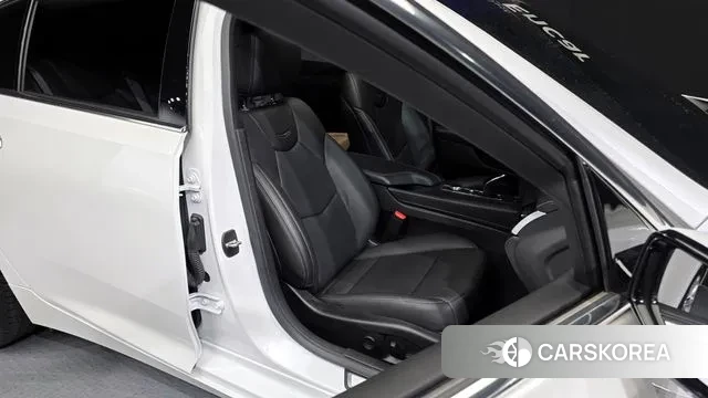 Cadillac CT5 2022 Белый из Кореи, фото 3