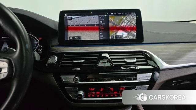BMW 5 Series (G30) 2020 Черный из Кореи, фото 3