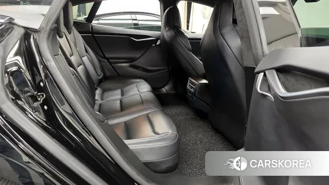 Tesla Model S 2019 Черный из Кореи, фото 3