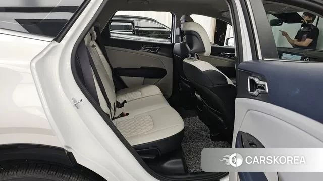 Kia Sportage 5th Generation 2022 Белый из Кореи, фото 3