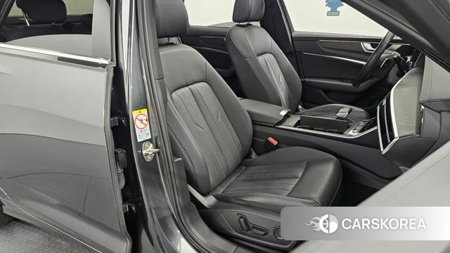 Audi A6 (C8) 2022 Серый из Кореи, фото 3