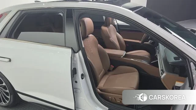 Hyundai Grandeur Hybrid (GN7) 2023 Белый из Кореи, фото 3