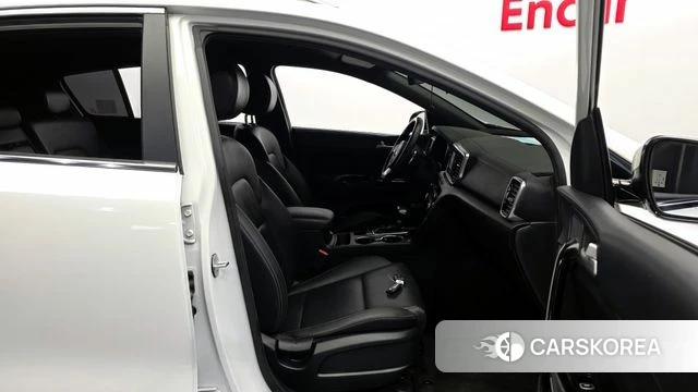 Kia Sportage The Bold 2019 Белый из Кореи, фото 3