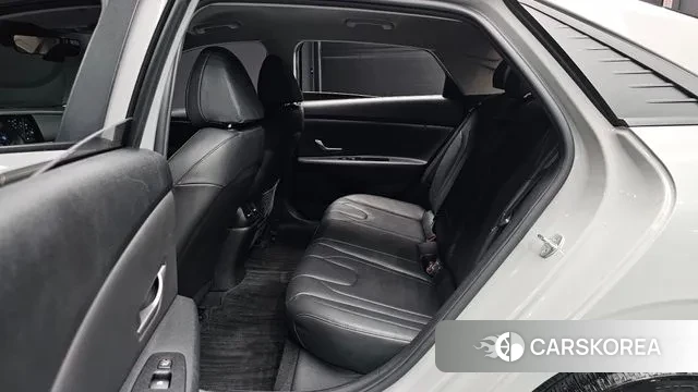 Hyundai Avante (CN7) 2021 Серебристо-серый из Кореи, фото 3