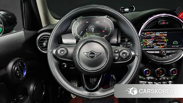 Mini Cooper 2021 Зеленый из Кореи, фото 3