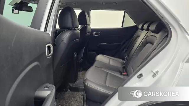 Hyundai Venue 2019 Белый из Кореи, фото 3