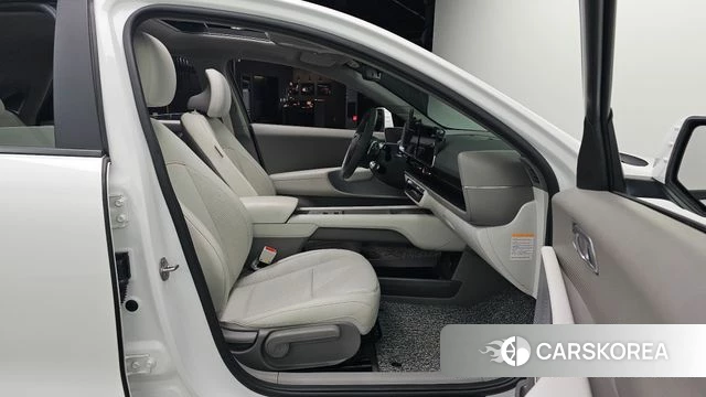 Hyundai Ionic 6 2022 Белый из Кореи, фото 3