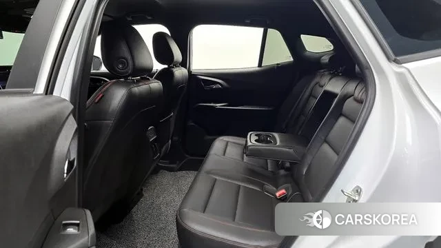 Chevrolet (GM Daewoo) Trax Crossover 2023 Белый из Кореи, фото 3