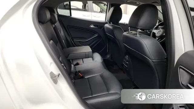 Mercedes-Benz GLA-Class X156 2018 Белый из Кореи, фото 3