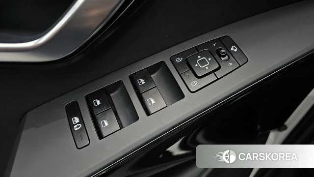Kia Di Ol Nu Niro 2025 Белый из Кореи, фото 3