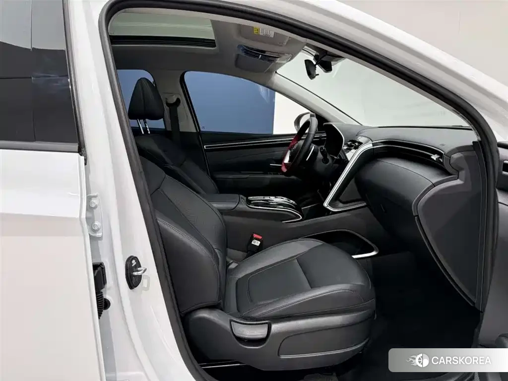 Hyundai Tucson 2024 Белый из Китая, фото 3
