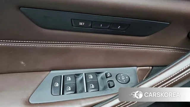 BMW 5 Series (G30) 2018 Белый из Кореи, фото 3