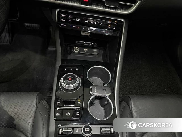 Kia K5 3rd generation 2023 Белый из Кореи, фото 3