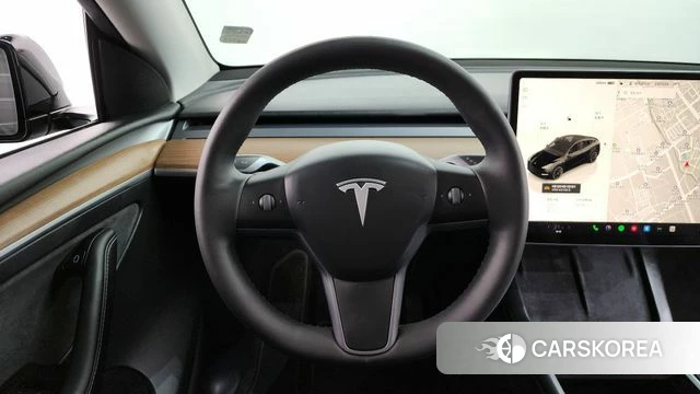 Tesla Model Y 2023 Черный из Кореи, фото 3