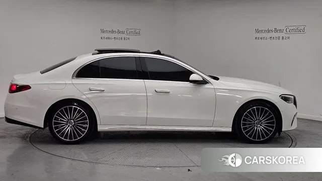 Mercedes-Benz E-Class W214 2024 Белый из Кореи, фото 3