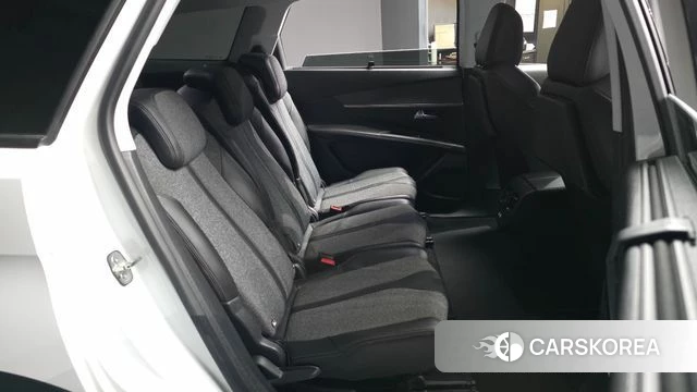 Peugeot 5008 second generation 2018 Белый из Кореи, фото 3