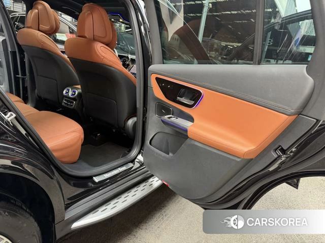 Mercedes-Benz GLC 2024 Черный из Китая, фото 3